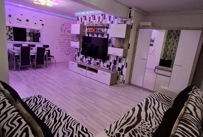 Apartament cu 2 camere semidecomandat în Mioveni - 10