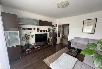 Apartament cu 4 camere, 92 mp, zona str. Careiului