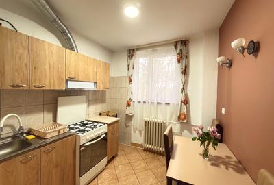 Apartament cu 2 camere decomandat în Circumvalațiunii - 1