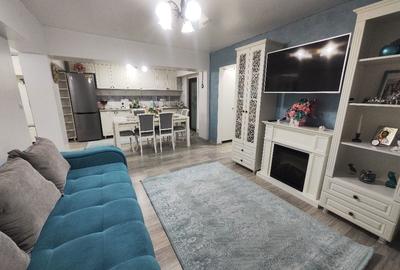 Apartament cu 3 camere semidecomandat în Central - 3