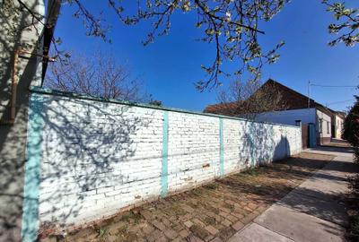 Casă cu 4 camere în Central - 3