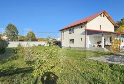 Casă cu 5 camere cu Teren 1300 Mp în Valea - 17