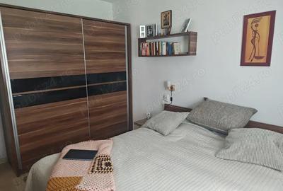 Casă cu 6 camere cu Teren 1500 Mp în Racovița - 14