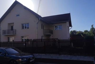 Casă cu 4 camere în Central - 5