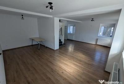 Casă cu 6 camere cu Teren 250 Mp în Tineretului - 13