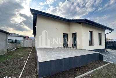 Casă cu 3 camere cu Teren 330 Mp în Micești - 2