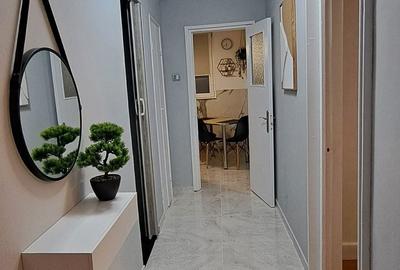 Apartament cu 3 camere semidecomandat în Central - 4