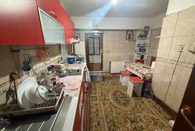 Apartament cu 3 camere decomandat, mobilat în Micro 11 - 3