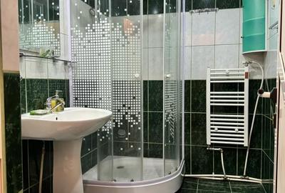 Apartament cu 3 camere decomandat în Berca - 2