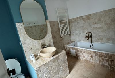 Apartament cu 4 camere decomandat în Central - 3