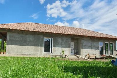 Casă cu 3 camere cu Teren 1800 Mp în Central - 5