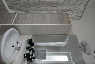 Apartament cu 2 camere semidecomandat, mobilat în Regie - 6