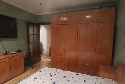 Apartament cu trei camere - 10