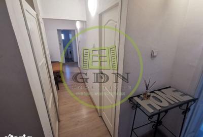 Apartament cu 3 camere decomandat în Decebal - 1