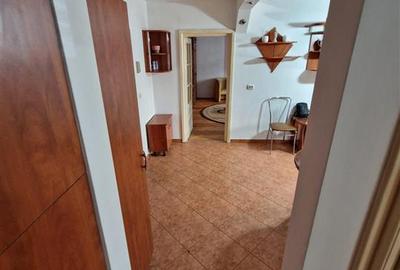 Apartament cu 2 camere decomandat în Steaua - 10