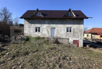 Casă cu 4 camere în Jichișu de Jos - 5