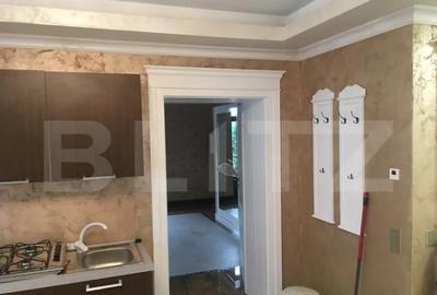 Apartament cu 3 camere decomandat în Central - 10