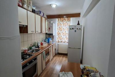 Apartament cu 2 camere semidecomandat în Traian - 4
