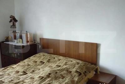 Apartament cu 4 camere decomandat în Central - 1