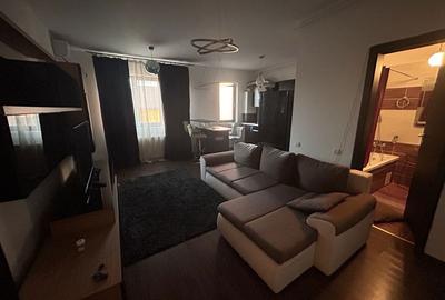 Apartament cu 2 camere nedecomandat în Rahova