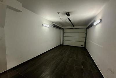Apartament cu 3 camere decomandat în Păcurari - 11