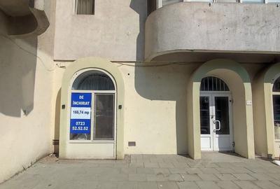 Apartament cu 4 camere în Central - 12
