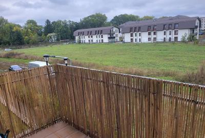 Apartament cu 3 camere decomandat, mobilat în Tractorul - 6