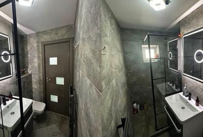 Apartament cu 4 camere decomandat în Central - 4
