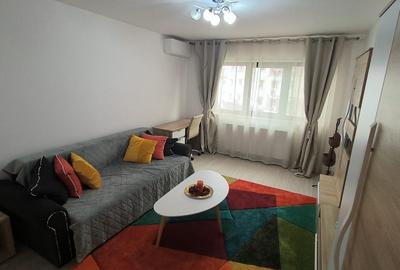 Apartament cu 2 camere decomandat în Central - 2