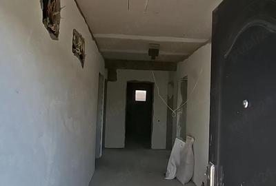 Casă cu Teren 500 Mp în Central - 1