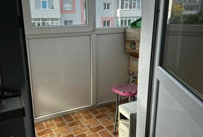 Apartament cu 3 camere decomandat în Tineretului - 7