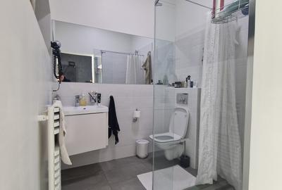 Apartament cu 3 camere decomandat, mobilat în Central - 34