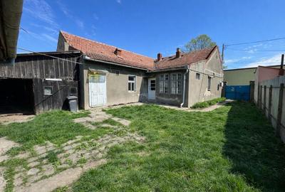 Casă cu 4 camere cu Teren 100 Mp în Pârneava - 7