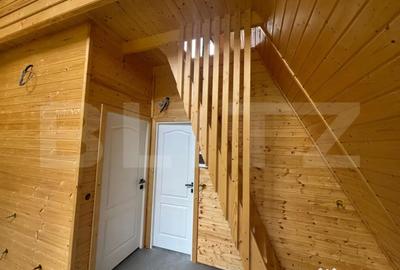 Casă cu 2 camere cu Teren 560 Mp în Hurez - 3