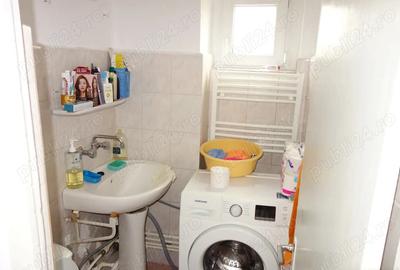 Apartament cu 3 camere decomandat în Central - 1