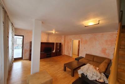 De inchiriat Apartament 4 camere cu scara interioara situat in zona Cetate. - 2