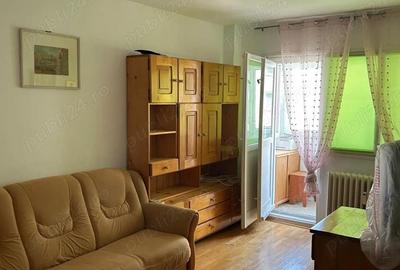 Garsonieră decomandată în Muncii - 2