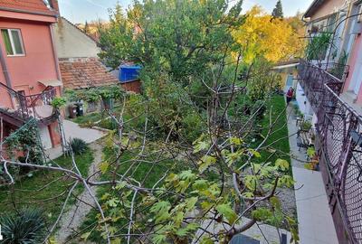 Apartament cu 3 camere în Iorga - 18