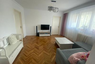 Apartament cu 2 camere semidecomandat în Craiovei - 1