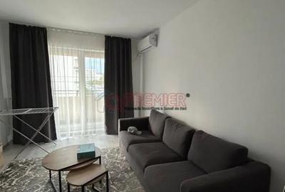 Apartament cu 2 camere decomandat în Apărătorii Patriei