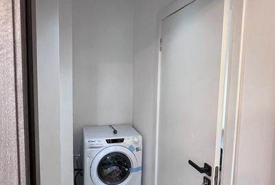 Apartament cu 3 camere semidecomandat, mobilat în 13 Septembrie - 10