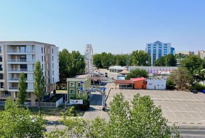 Apartament cu 2 camere semidecomandat, mobilat în Universitate