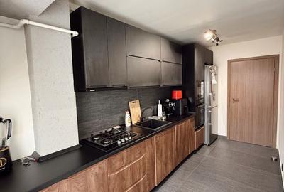 Apartament cu 3 camere decomandat în Turnișor - 5