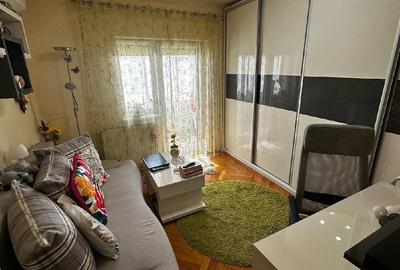 Apartament cu 3 camere decomandat în Central - 3