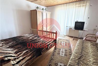 Casă cu 5 camere cu Canalizare în Ovidiu - 5