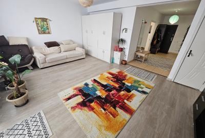 Casă cu 4 camere cu Canalizare în Central - 3