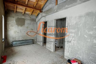 Casă individuală cu 3 camere cu Canalizare în Sud-Est - 14