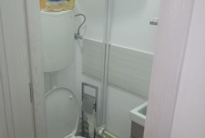 Apartament cu 3 camere decomandat în Lacul Tei - 8