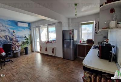 Apartament 2 camere + loc de parcare in zona metrou 1 Decembrie 1918