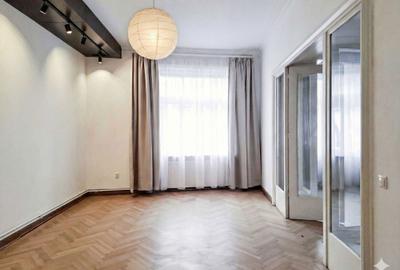 Spațiu comercial, de 135 mp, în Central - 5